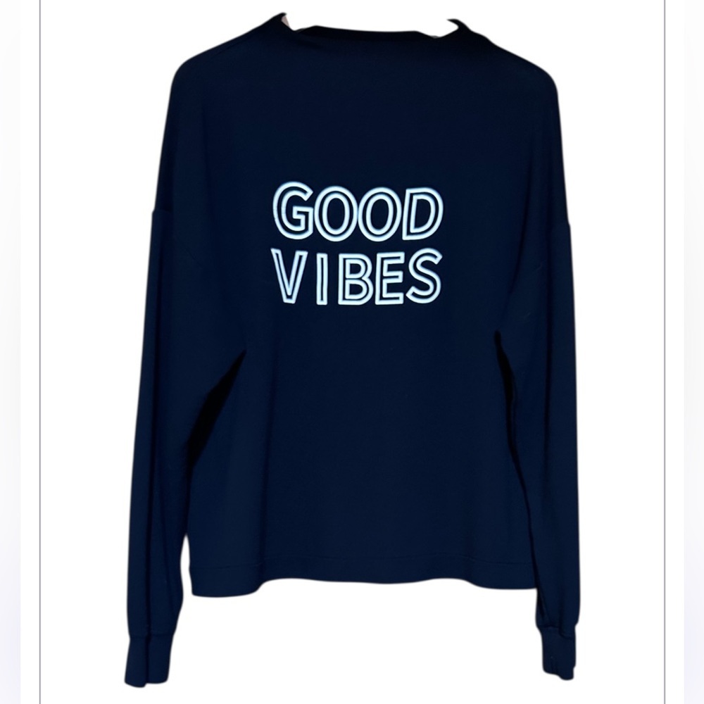Good Vibes' Sweatshirt in Black and White
